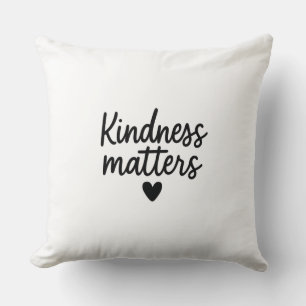 Almofada A bondade importa - citação inspiradora minimalist