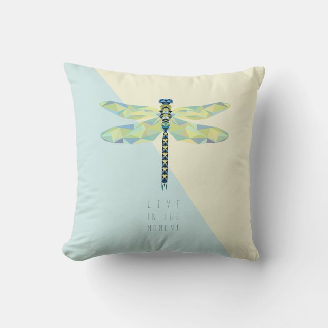 Almofada A libélula vive no momento (Frente)