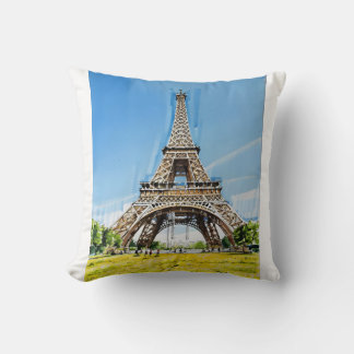 Almofada a Torre Eiffel - Arte de Desenho à Mão