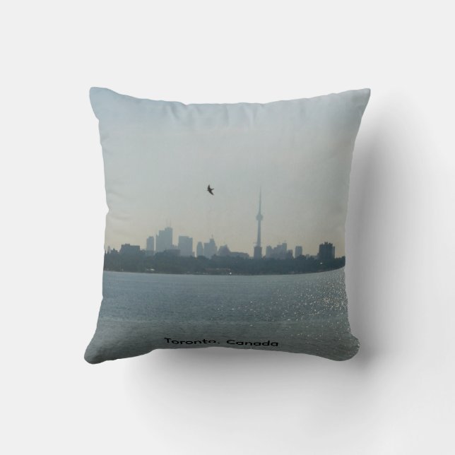 Almofada A view of Toronto Throw Pillow (Verso)
