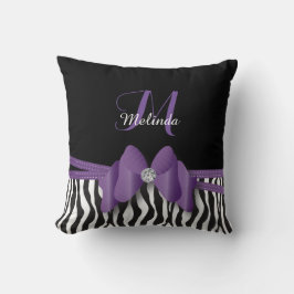 Almofada A zebra Amethyst listrada curvou | personalizado