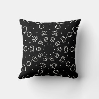 Almofada Abstract Monochrome White Mandala Geometric Patter