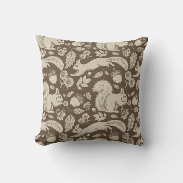 Almofada Acorn Squirrel Floral Taupe Ecru Travesseiro (Frente)