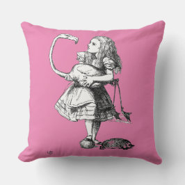 Almofada Alice e o Flamingo (fundo rosa)