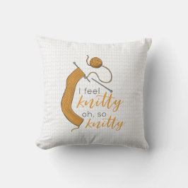 Almofada Amarelo de Goldenrod Eu Sinto-Me Bela, Oh Tão Bela