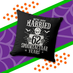Almofada Aniversário de 62 anos de casamento Halloween Spoo