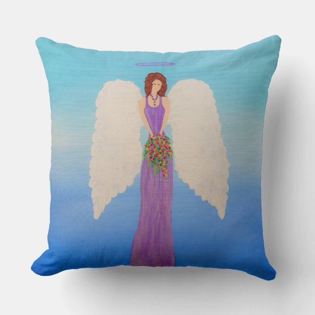 Almofada Anjo com vestido roxo segurando um buquê de primav (Frente)