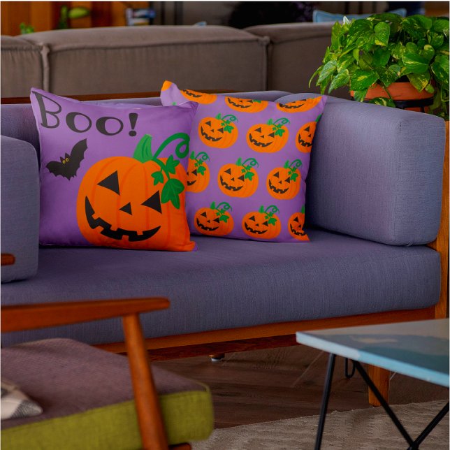 Almofada Antro Roxo das Halloween Laranja Jack O Lanterna (Spooky Shades of Purple Haze is all the rage this Halloween! )