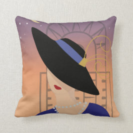 Almofada Art Deco 1930s Mulher do Chapéu com edifício Chrys