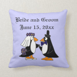 Almofada Arte do casamento do pinguim dos noivos