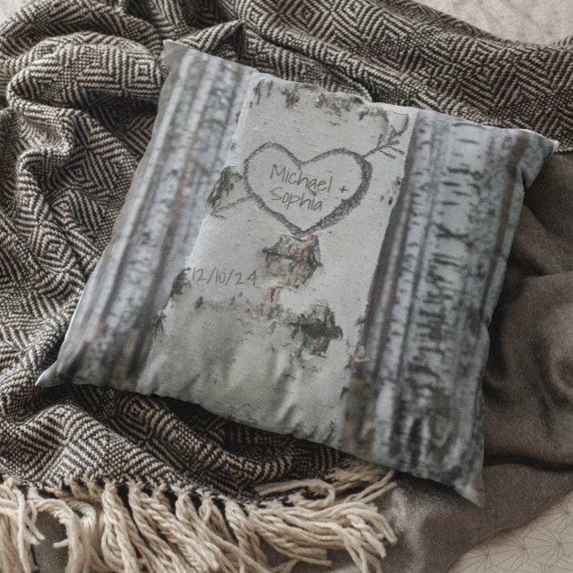 Almofada Árvore de Birch Cardíaco Gravada pela Rustic Count (Criador carregado)