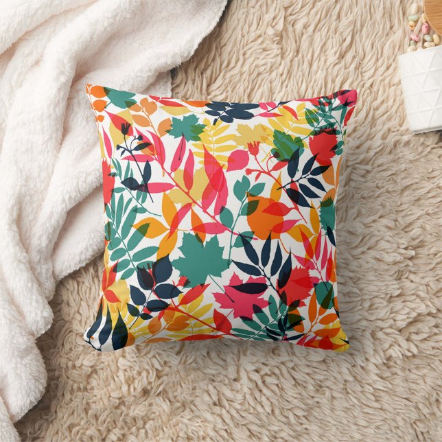 Almofada Autumn Beauty (A vibrant decorative pillow featuring a lively floral pattern.)