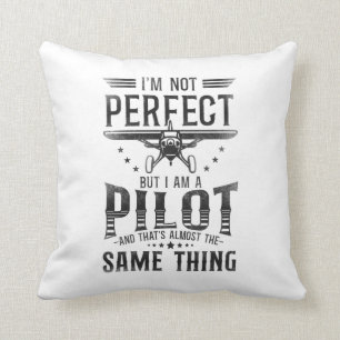 Almofada Avião Piloto Não Sou Perfeito, Mas Sou Um