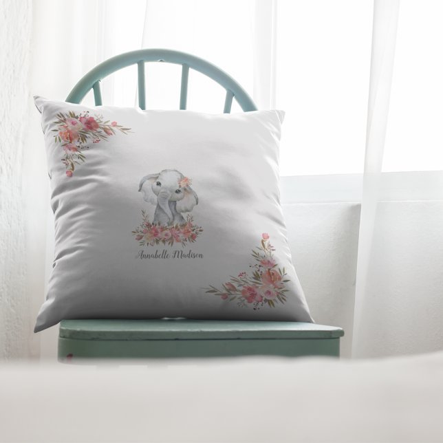 Almofada Baby Elephant Boho Chic Watercolor (Criador carregado)