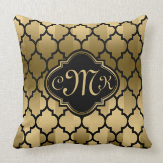Almofada Bandas Douradas e Pretas Monogramadas