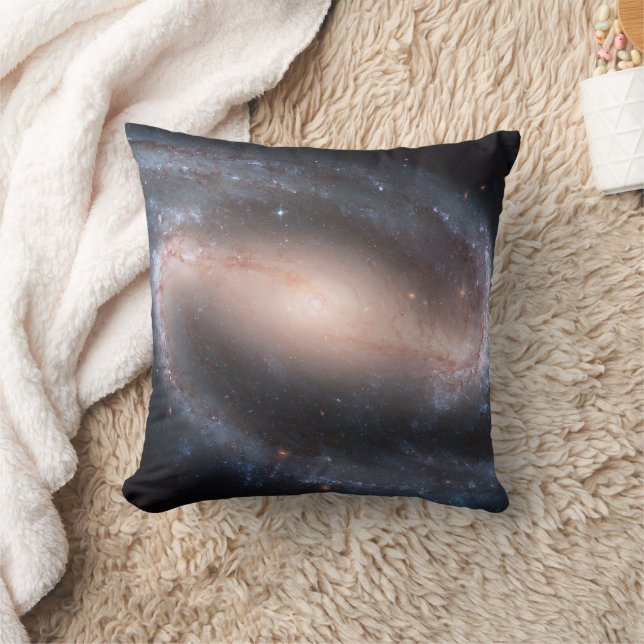 Almofada Barred Spiral Galaxy NGC 1300. Original from NASA (Cobertor)