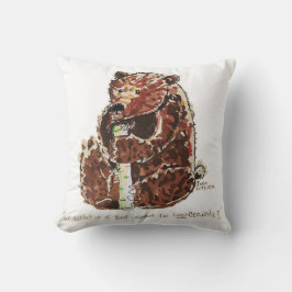 Almofada Bear Contemplates Hibernation