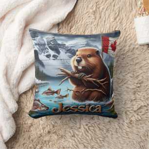Almofada Beaver Canadense Segurando Sticks por um Lago