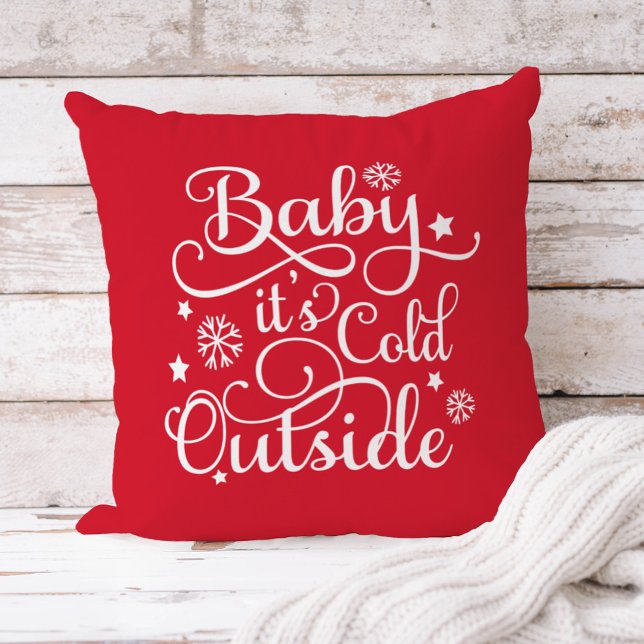Almofada Bebê Está Frio Fora da Cota de Natal Vermelho (Criador carregado)