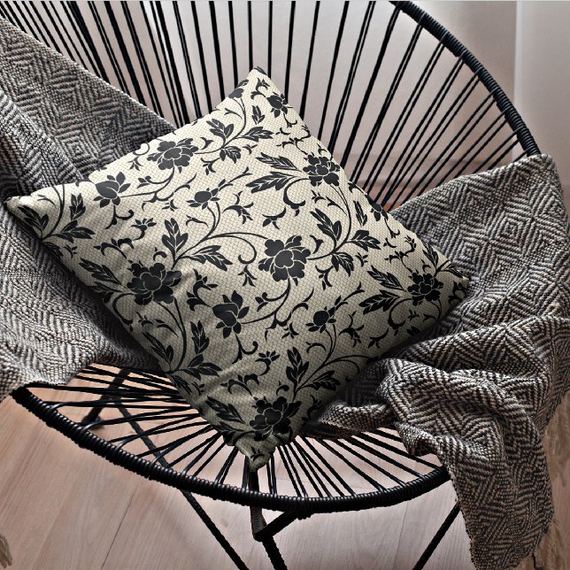 Almofada Beige & Black Floral | Travesseiro decorativo deco (Criador carregado)