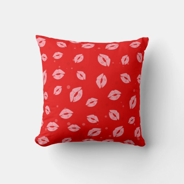 Almofada Beijos de Batom Rosa em Fundo Vermelho Padrão (Frente)