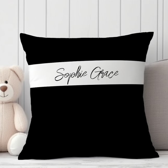 Almofada Black Modern Simple Script Baby Shower (Criador carregado)