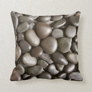 Almofada Black River Rock Nature Zen Pebble