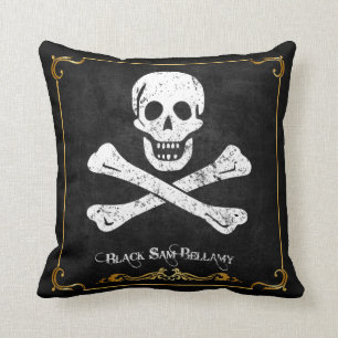 Almofada Black Sam Bellamy Skull & Bones Pirata Flag Traves