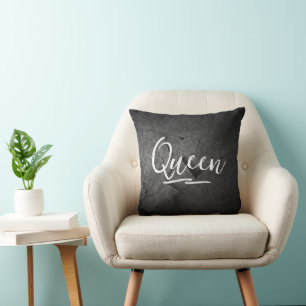 Almofada Black Slate Rock com Queen Text