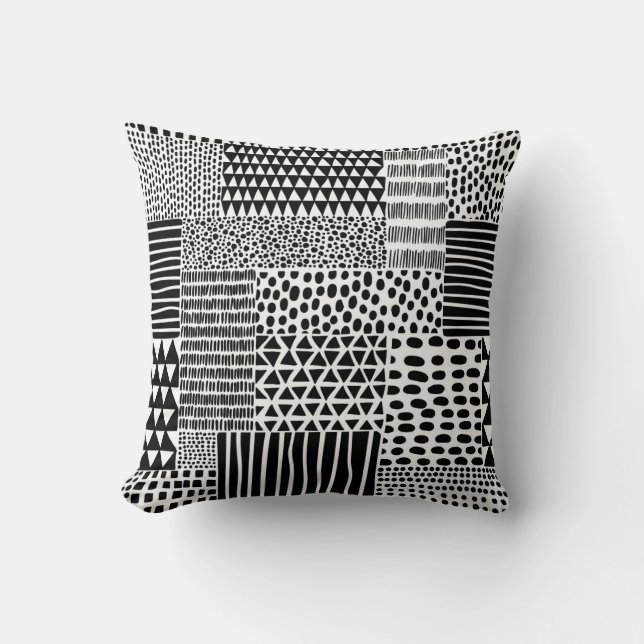 Almofada Black White Doodle: Etnia sem costura (Frente)