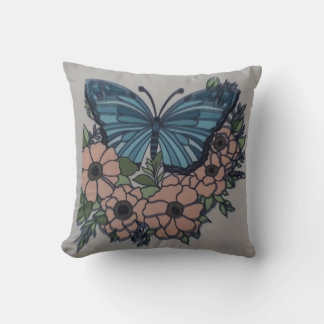 Almofada Blue butterfly cream floral mom pillow
