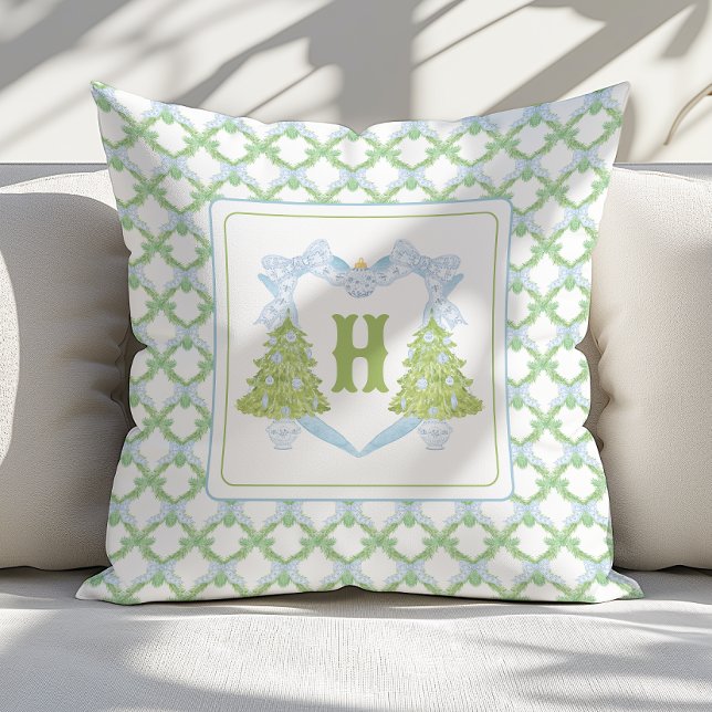 Almofada Blue Chinoiserie Árvore Natal Monograma Crest (Criador carregado)