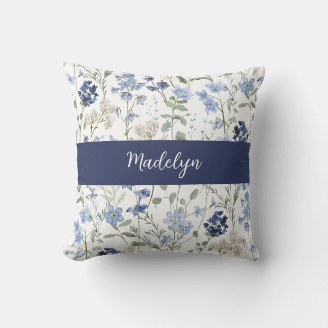 Almofada Blue Watercolor Wildflower Monogram Name (Frente)
