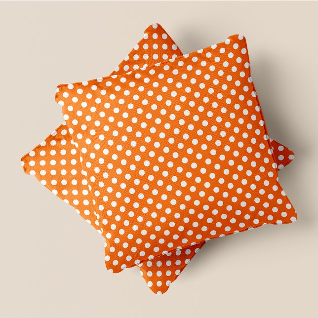 Almofada Bolinhas Chic Laranja e Branca (Orange & White Chic Polka Dots Throw Pillow)