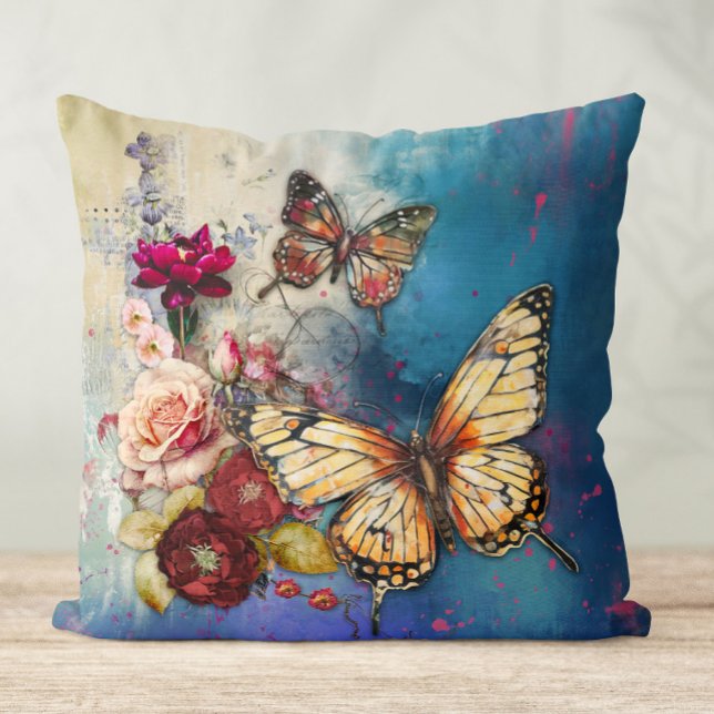 Almofada Borboletas e Travesseiro decorativo de flores (Mixed media butterflies and flowers pillow)
