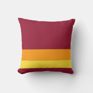 Almofada Borgonha com Linhas de Divisor Laranja e Amarelo