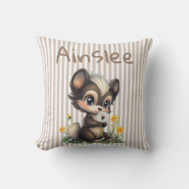 Almofada Branca nas flores silvestres