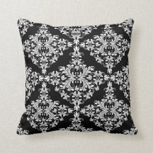 Branco feminino no damasco preto