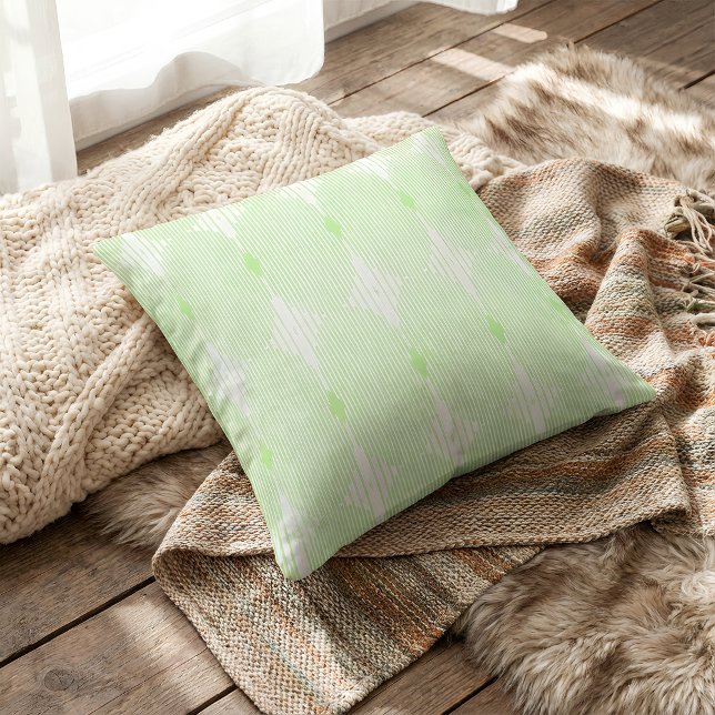 Almofada Brutalist Pulse: Pistaccio Green & White (Pillow is placed on the ground.)