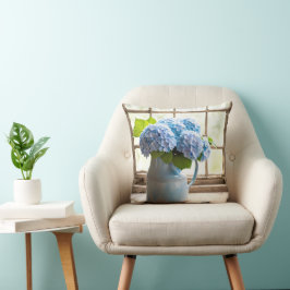 Almofada Buquê Hydrangea Azul Na Janela