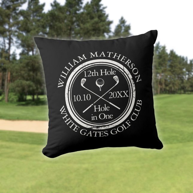 Almofada Buraco em Um Preto e Branco Personalizado (Black And White Hole in One Personalized Throw Pillow)