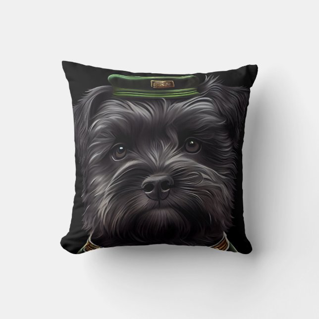 Almofada Cachorro Affenpinscher vestido para o Dia de São P (Frente)