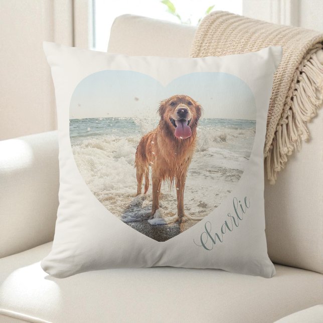 Almofada Cachorro Personalizado Creme com Foto e Letra Cora (Cream Pet Heart Photo Script Personalized Dog Throw Pillow)