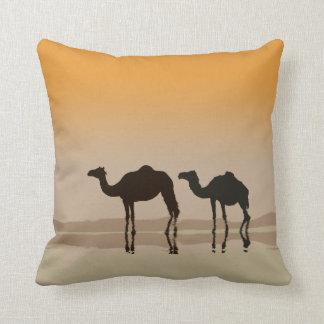 Almofada Camelos do Dromedary e uma miragem