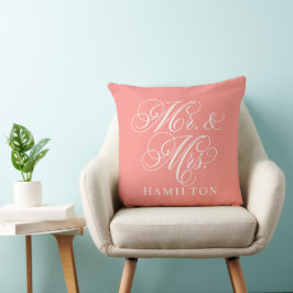 Almofada Casamento Elegante Coral Sr e Sra Script