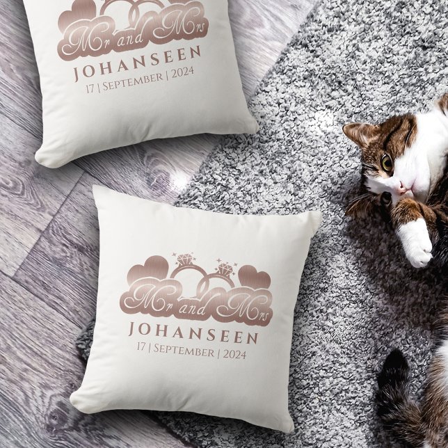 Almofada Casamento White Rose Dourado Nome Sr. e Sra. (Criador carregado)