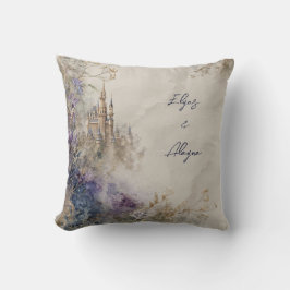 Almofada Castelo Roxo Elegante de Aquarela Etérea Casamento