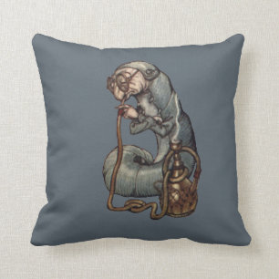 Almofada Caterpillar por Arthur Rackham