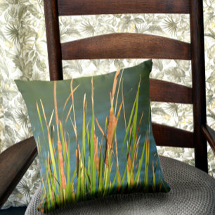 Almofada Cattails on the Waterfront