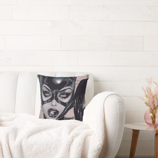 Almofada Catwoman #50 Sozomaika Cover Illustration (Sofá)